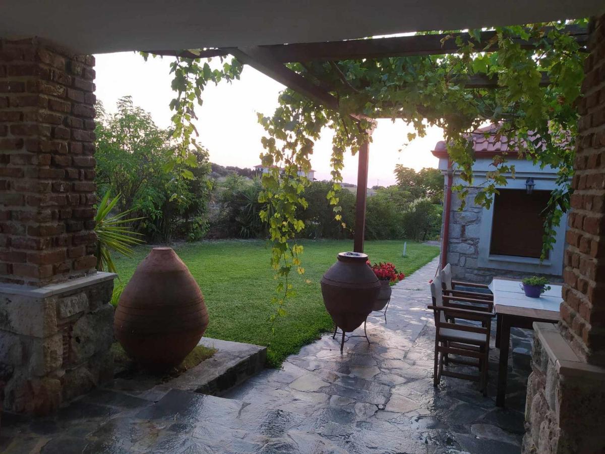 Willa Garden House Kristi Possidi Zewnętrze zdjęcie