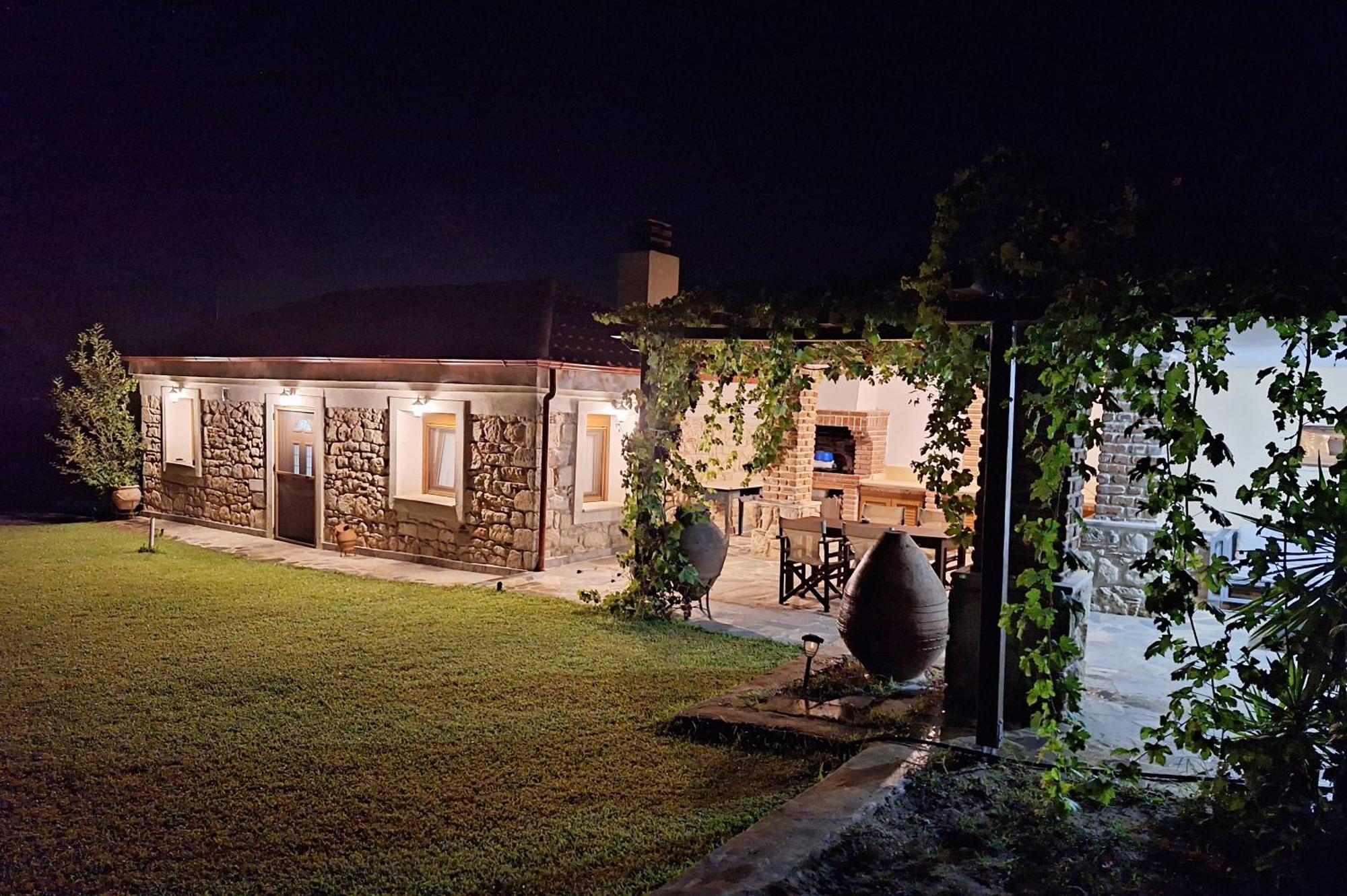 Willa Garden House Kristi Possidi Zewnętrze zdjęcie
