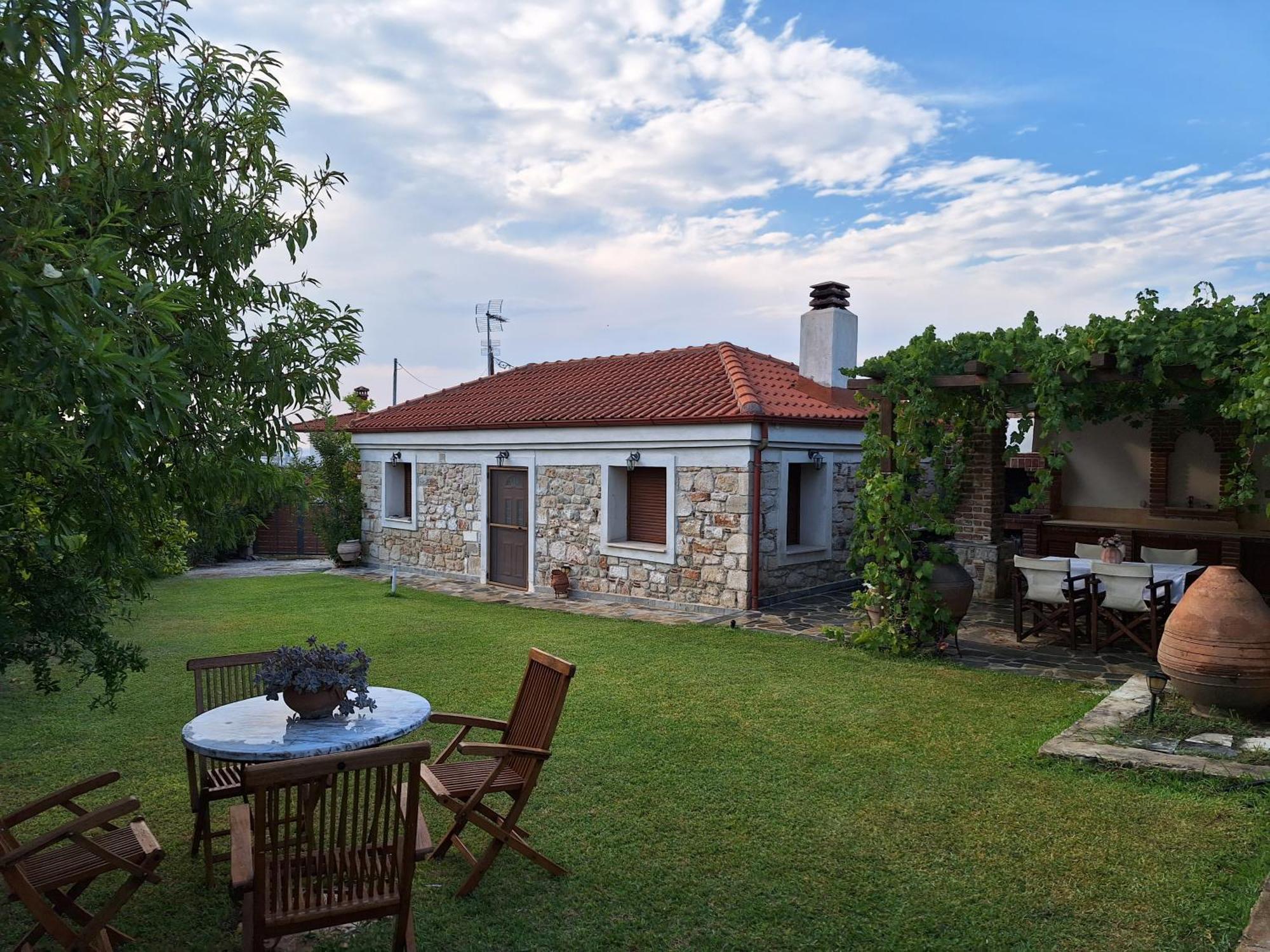 Willa Garden House Kristi Possidi Zewnętrze zdjęcie